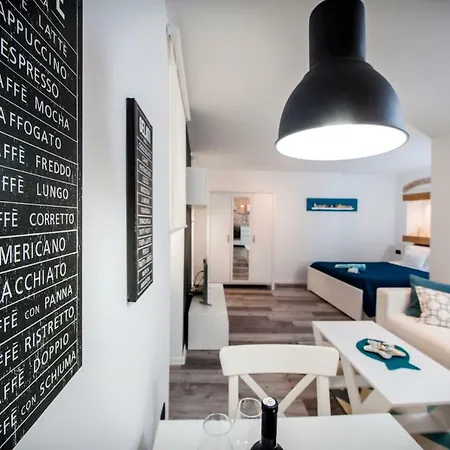 Biritin- Free Parking Daire Rovinj