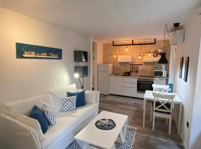 Biritin Διαμέρισμα Ρόβινι