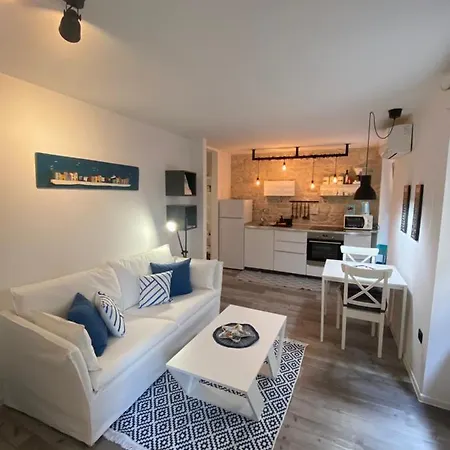 Biritin- Free Parking Appartement Rovinj
